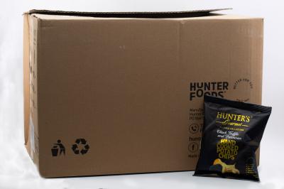 Чипсы Hunter`s Gourmet Black Truffle and Parmesan (Черный трюфель и пармезан) 25г